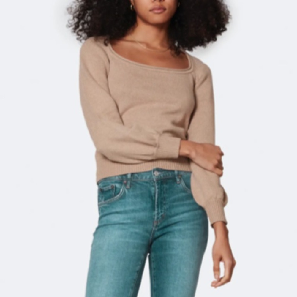 Harlow Sweater
Billie the Label - Picture 3 of 14